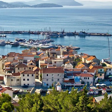 Josipa Apartamento *