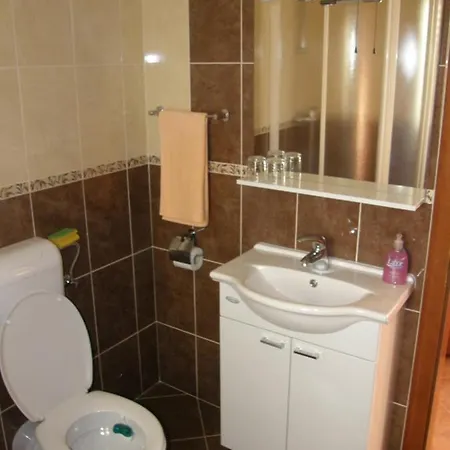 Josipa Apartment *